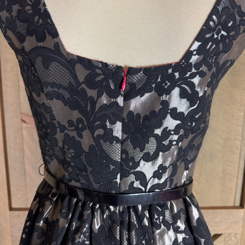 Eliza J metallic brocade fit and flare cocktail / special occasion dress Size 6 - Picture 8 of 13